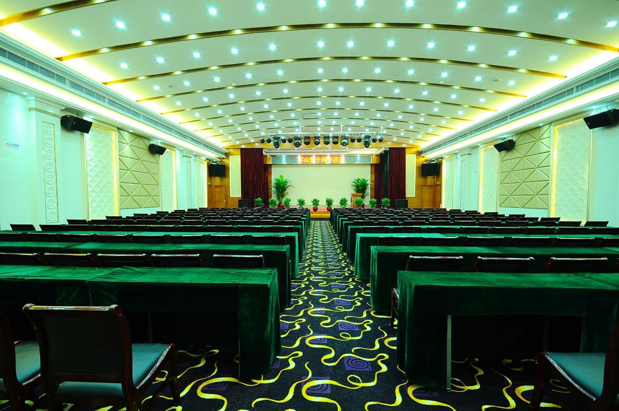 Guangzhou Junshan Hotel - Shuttle Bus For Canton Fair Exteriör bild