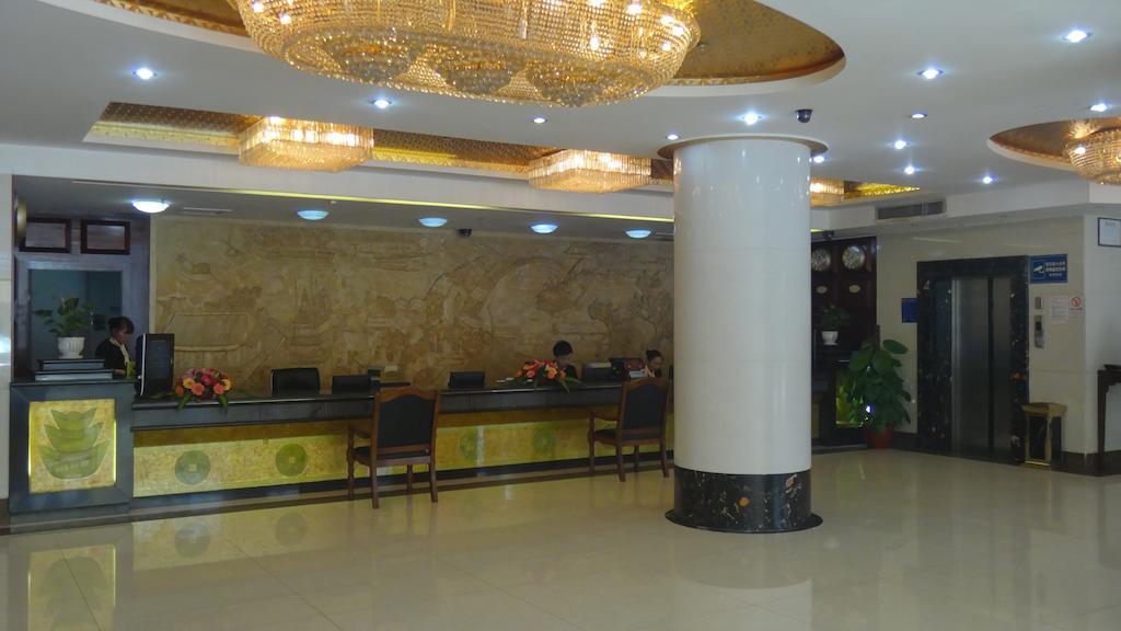 Guangzhou Junshan Hotel - Shuttle Bus For Canton Fair Exteriör bild