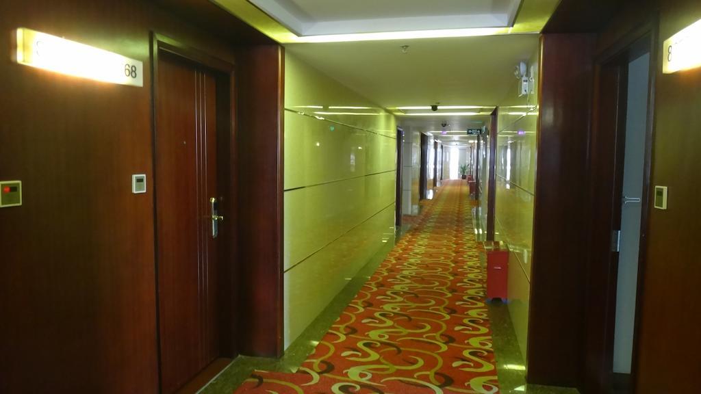Guangzhou Junshan Hotel - Shuttle Bus For Canton Fair Exteriör bild