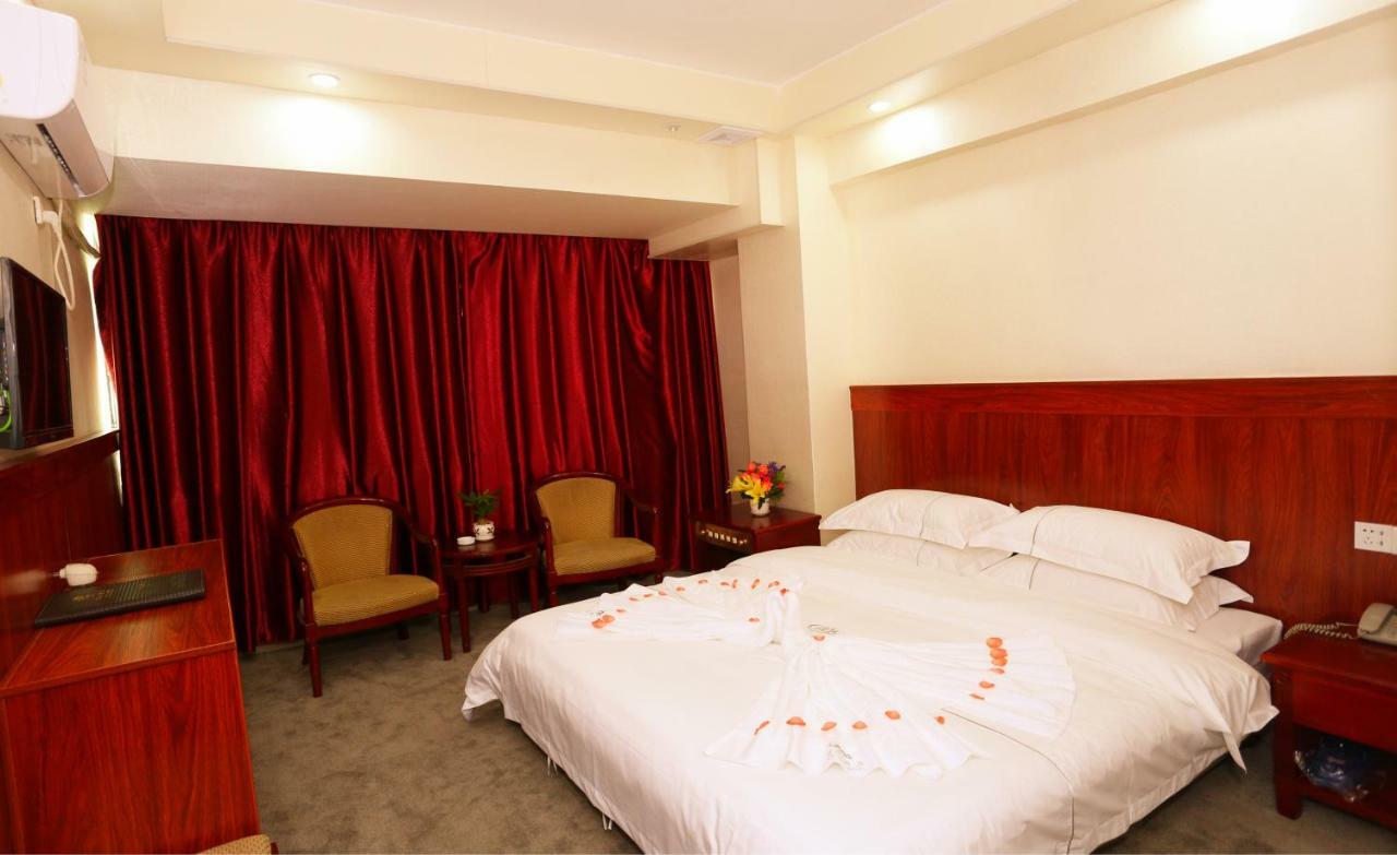 Guangzhou Junshan Hotel - Shuttle Bus For Canton Fair Exteriör bild