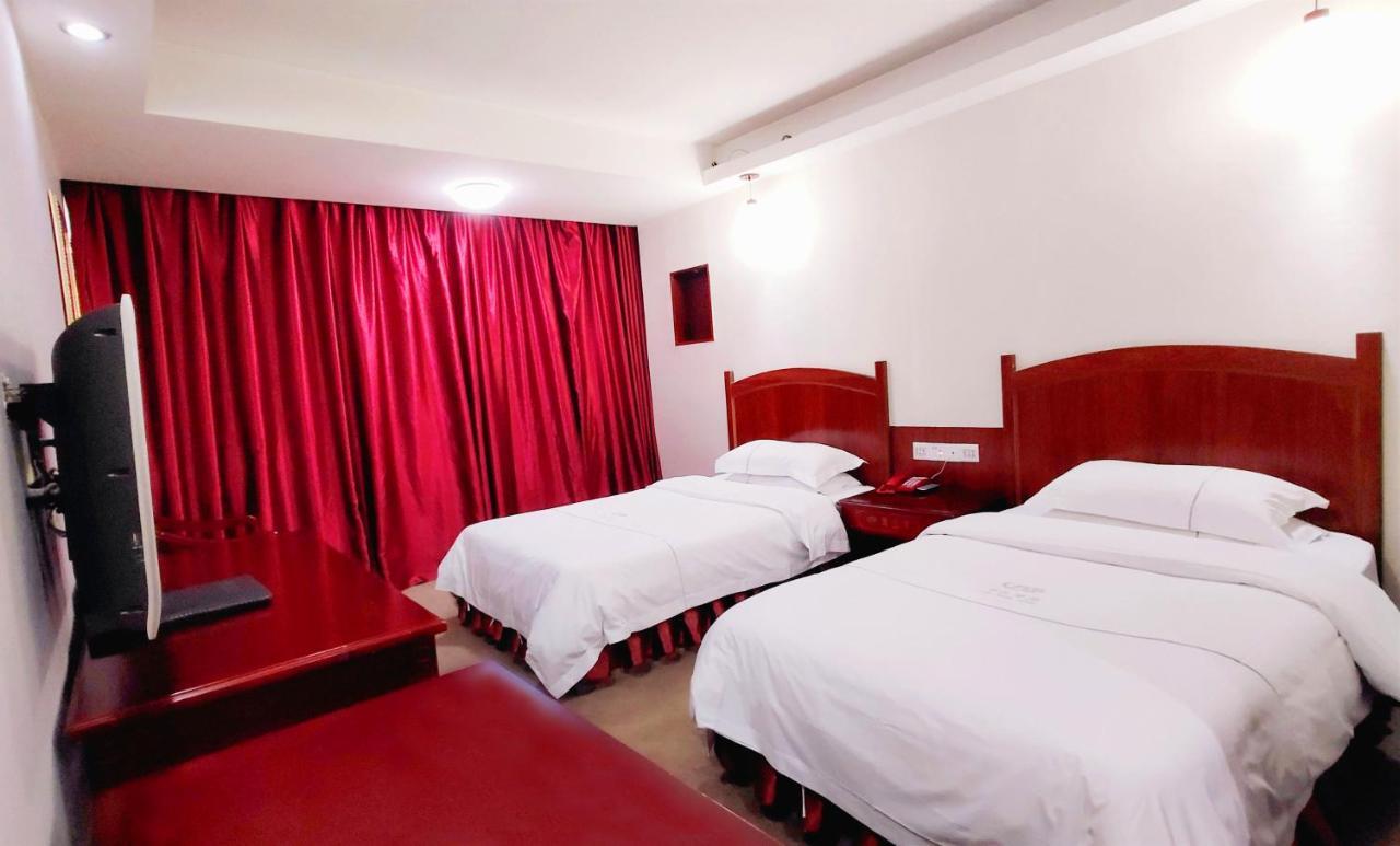 Guangzhou Junshan Hotel - Shuttle Bus For Canton Fair Exteriör bild